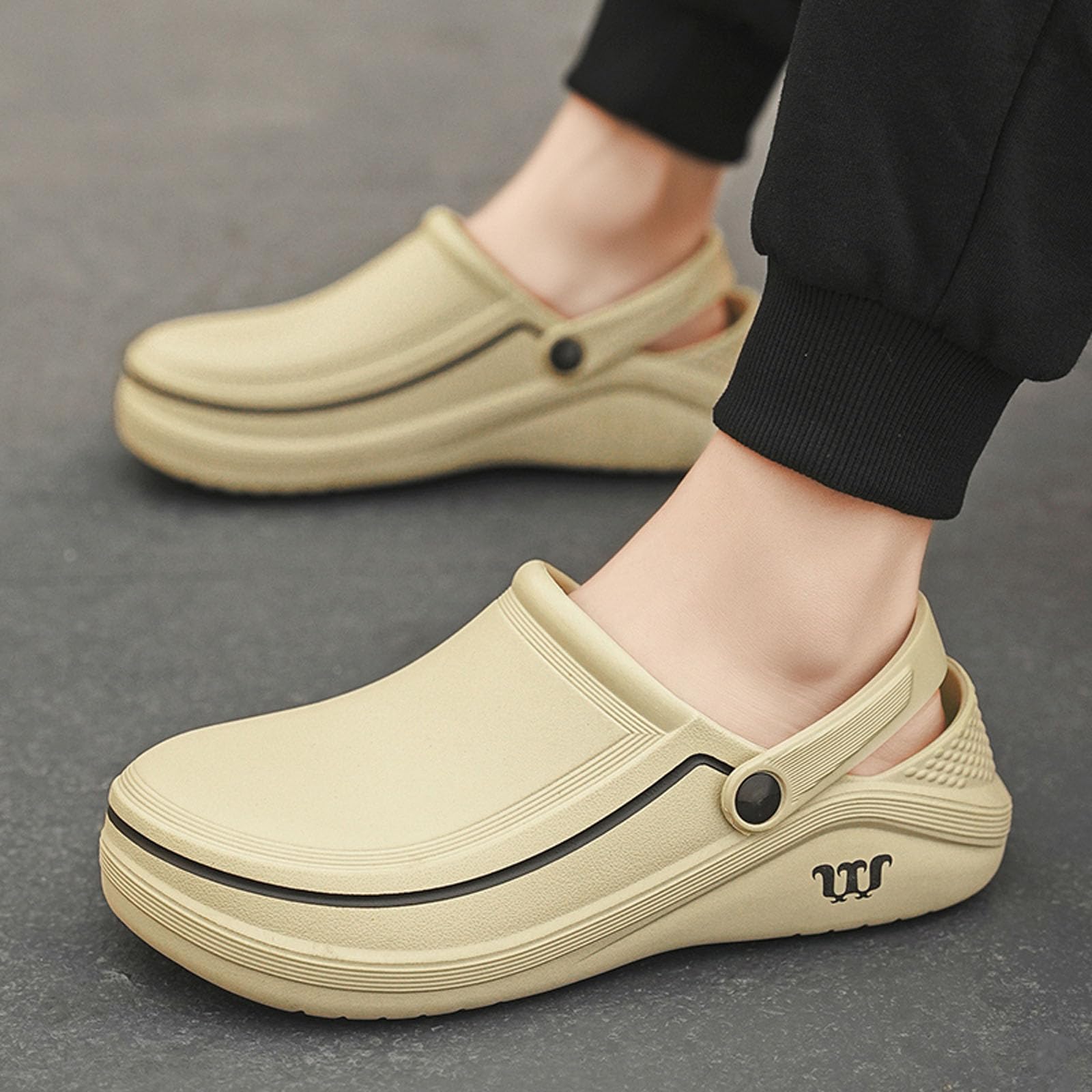 SECHRITE Men's Women's Work Clogs - Unisex Garden Chef Shoes Non Slip Waterproof Nurse Kitchen Food Service Shoes